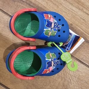 CROCS Toddler PJ Masks New Size 4